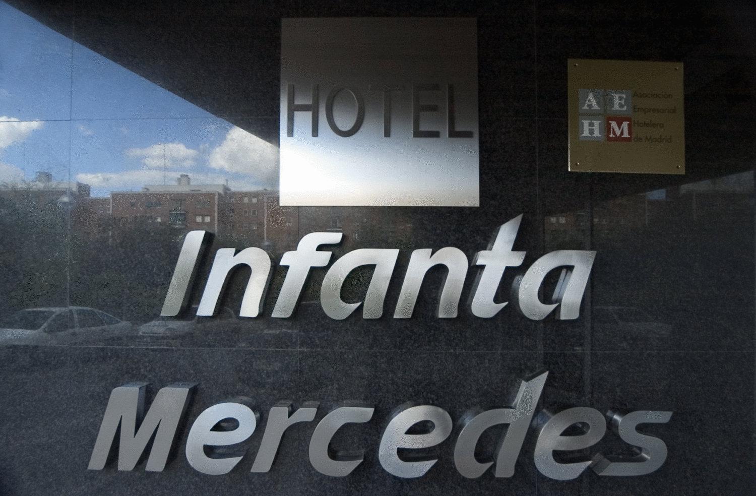 Infanta Mercedes Madrid Buitenkant foto